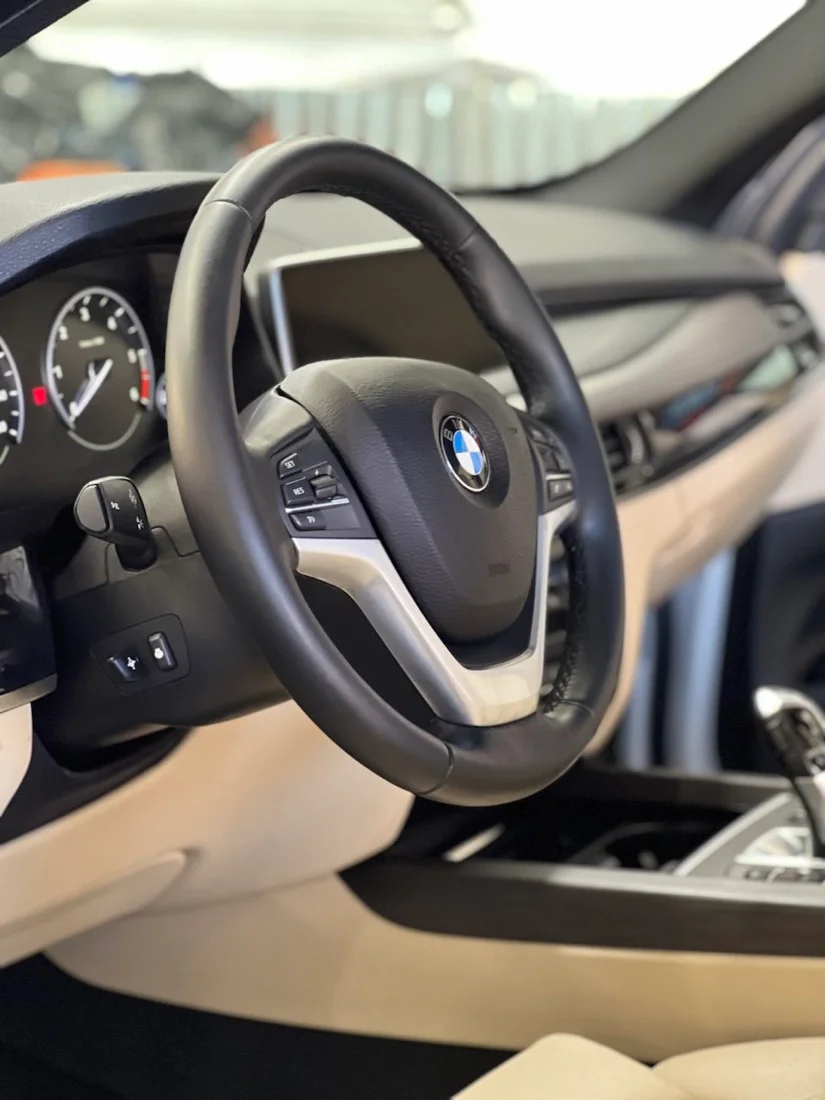 Detailed car